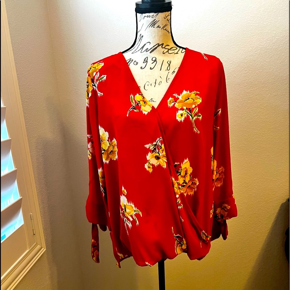 Ladies blouse XL